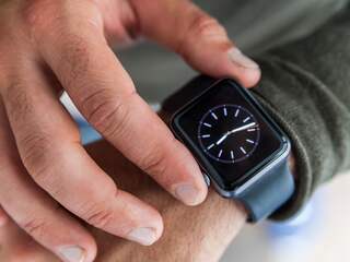 Altijd zomertijd, wintertijd of blijven switchen? We lieten lezers kiezen