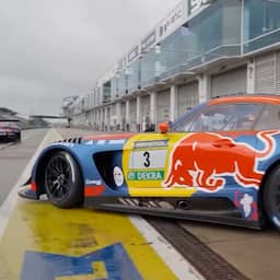 Video | Max Verstappen bereidt zich voor op 24 uursrace op Nürburgring