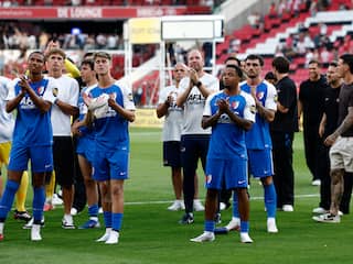 Teruglezen Johan Cruijff Schaal | Bosz noemt oorwassing met PSV 'leerzaam'