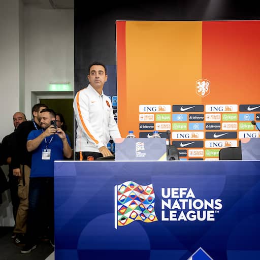 Illustratie bij: Xavi baalt van blessures bij Oranje en denkt aan schuiven met Van Dijk