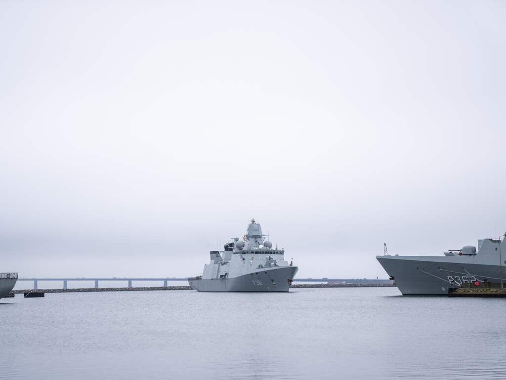 Denemarken waarschuwt voor marineschip dat per ongeluk raket kan afvuren