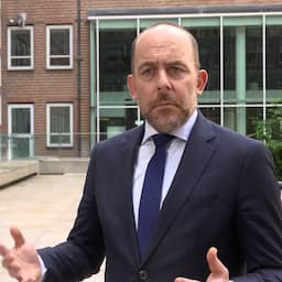 Video | Minister Van den Brink: 'Geen reden om rapper Ye te weigeren'