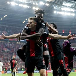 Leverkusen blijft op miraculeuze wijze ongeslagen en treft Atalanta in EL-finale