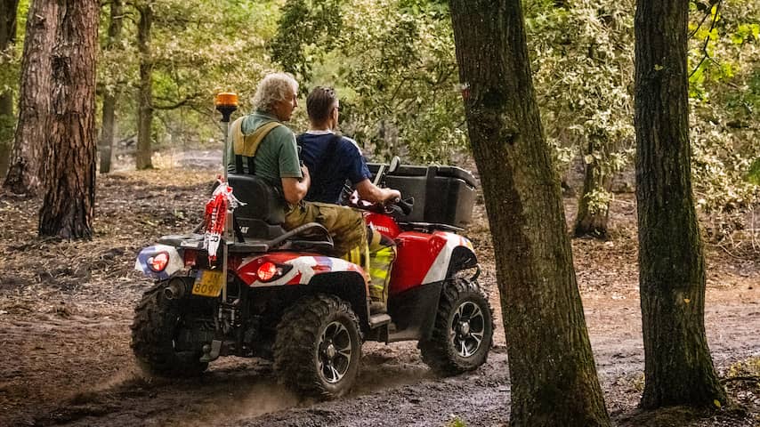 Brandweer nog hele week bezig met nablussen natuurbrand Limburg