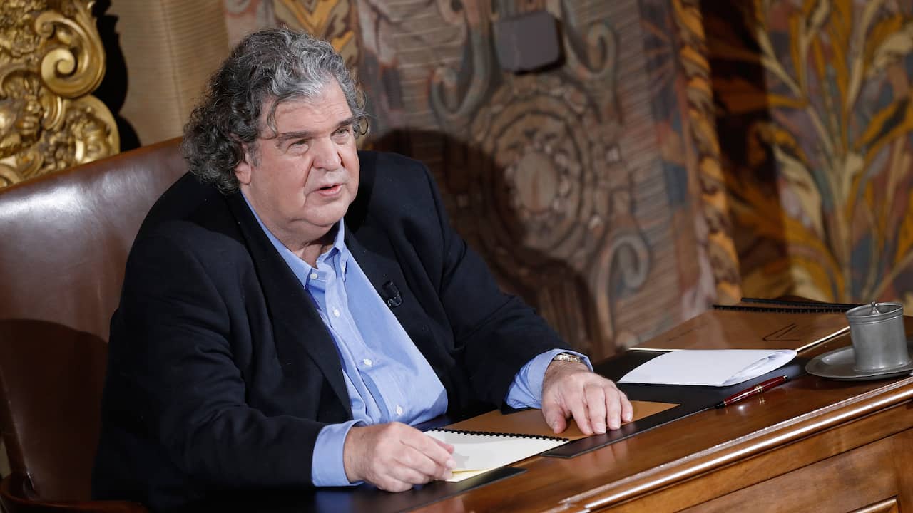 A.F.Th. van der Heijden en uitgever uit elkaar vanwege