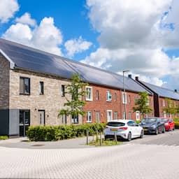 Zonnepanelen uitzetten om kosten te vermijden: 'Laat de schakelaar met rust'