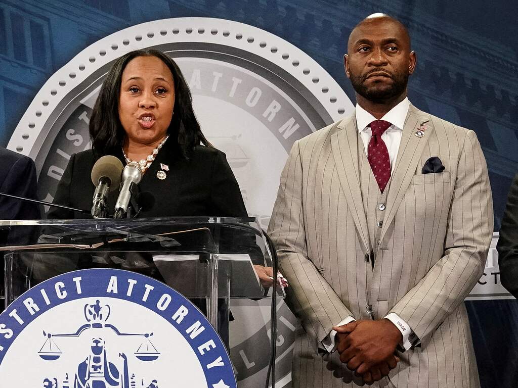 Speciale aanklager in fraudezaak Trump stapt op vanwege relatie met baas