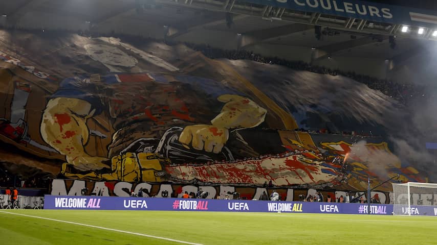 Barça verbijsterd door spandoek PSG-fans met verwijzing naar horrorfilm