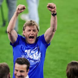 Directeur Youri Mulder blijft na promotie bij Schalke: 'Wil onze reis vervolgen'