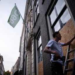 Kabinet spreekt tot ergernis oppositie niet van politiek geweld bij Haagse rellen