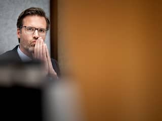 Minister Sjoerdsma wilde Kamer niet verrassen met aanpassing begroting