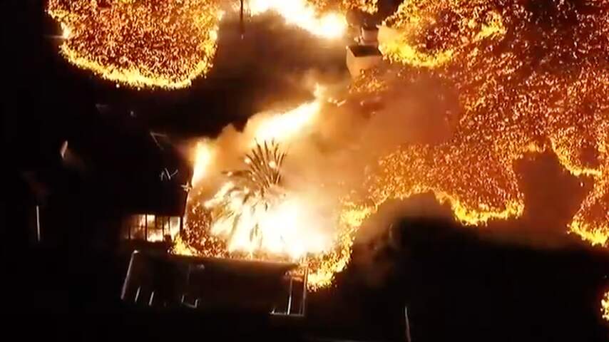 Nieuwe explosies bij vulkaan op La Palma, lava nadert oceaan