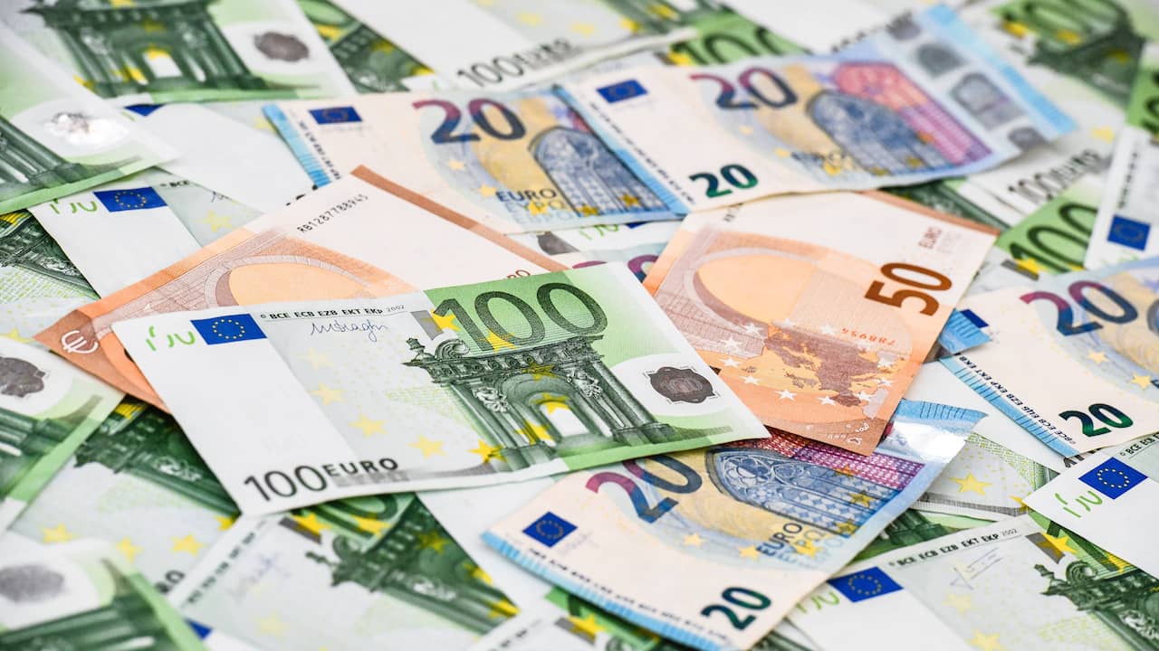 geld verdienen over de rug van anderen