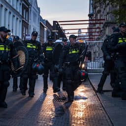 Zes minderjarige relschoppers nog vast na 'ongekend heftig' geweld in Den Haag