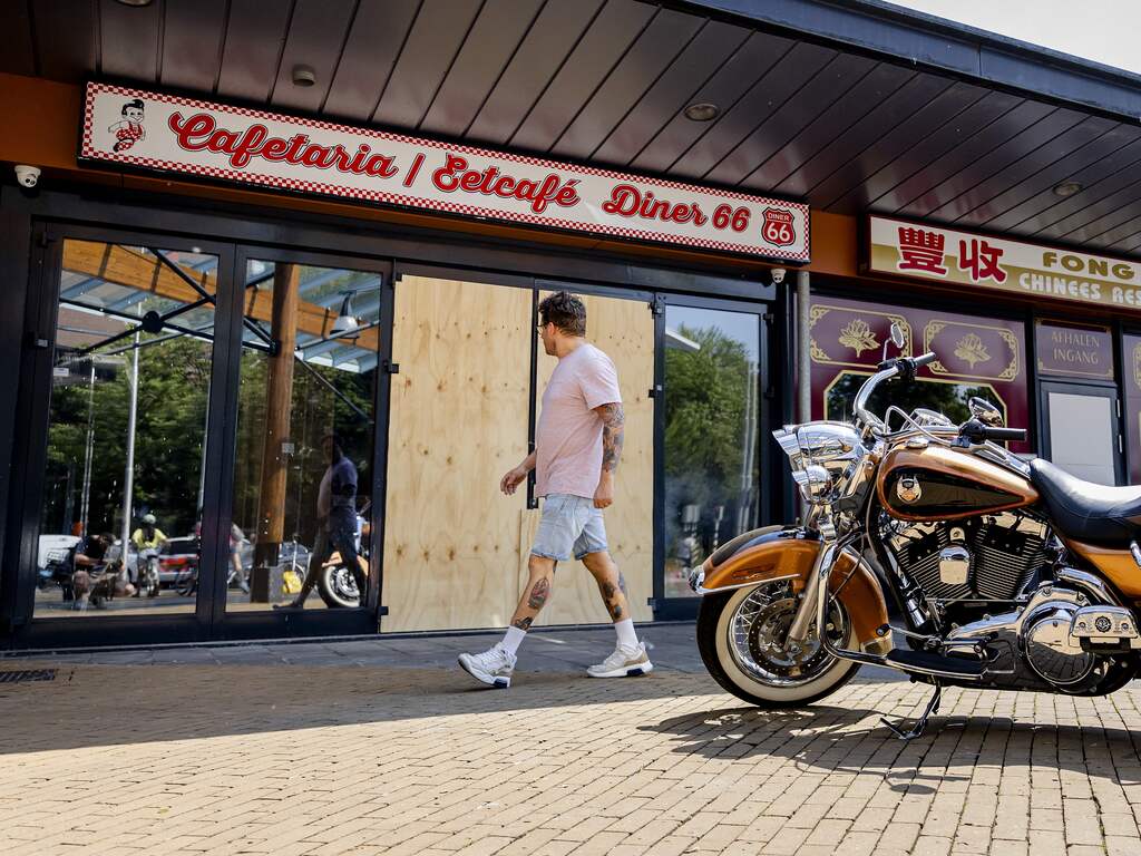 Drie verdachten opgepakt vanwege explosies in Arnhems winkelcentrum in juni