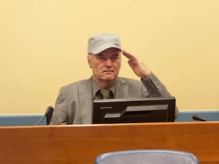 Lichaam veroordeelde legerleider Ratko Mladic aangekomen in Servië