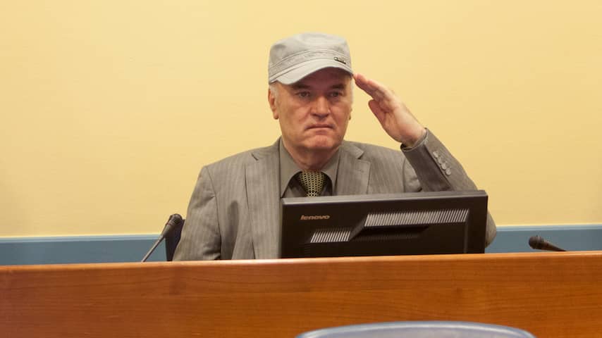 Lichaam veroordeelde legerleider Ratko Mladic aangekomen in Servië