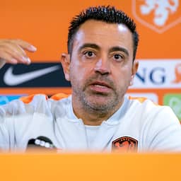 Xavi noemt passeren Memphis als lastigste beslissing: 'Zijn reactie was geweldig'