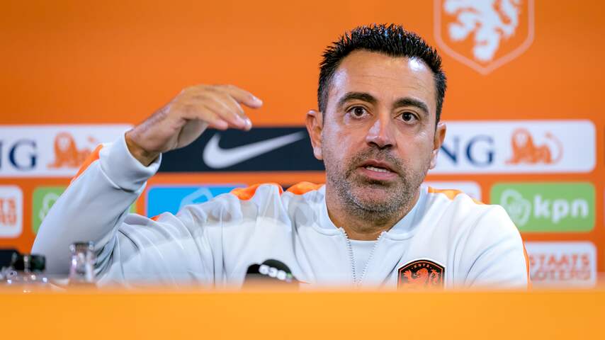 Xavi noemt passeren Memphis als lastigste beslissing: 'Zijn reactie was geweldig'