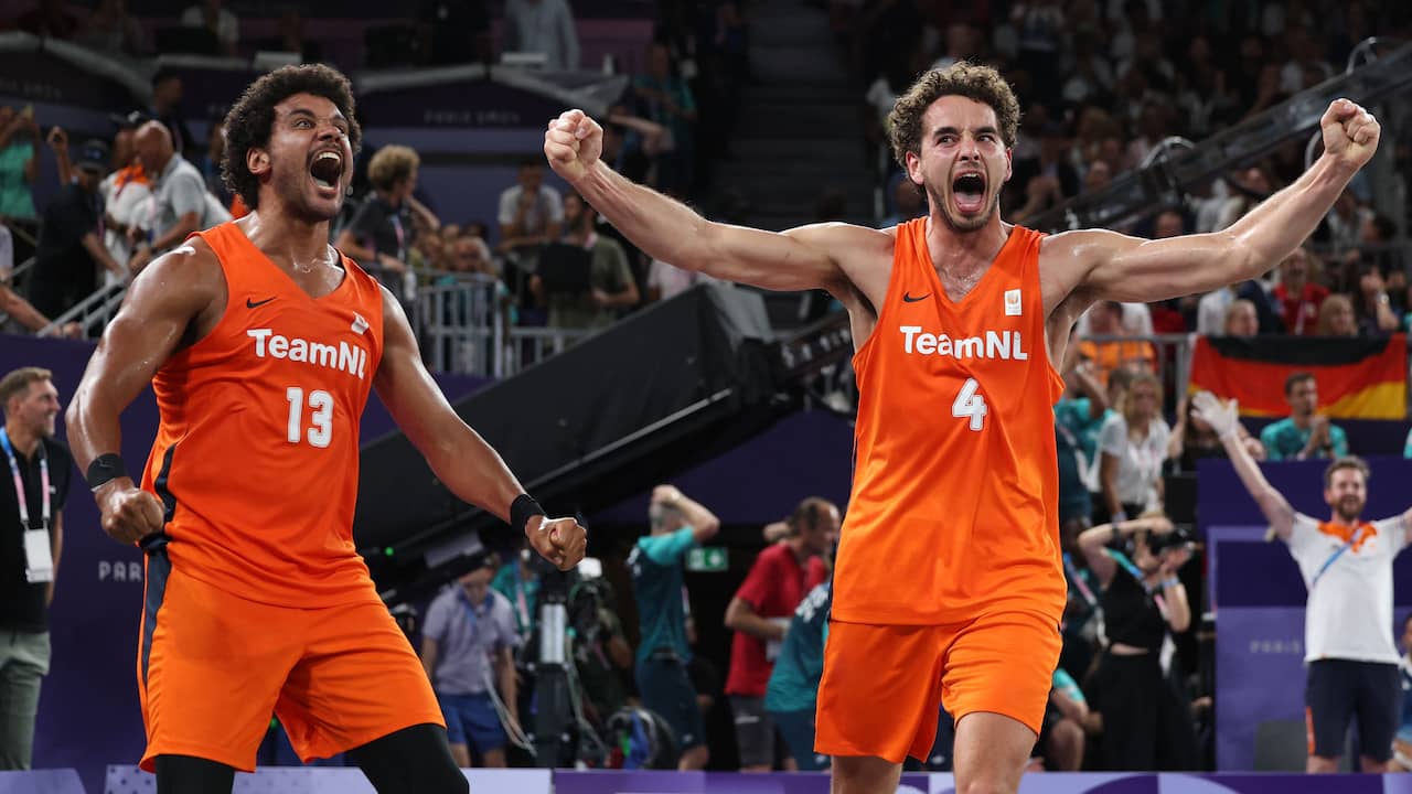 Live Olympische Spelen | 3x3-basketballers in extase na goud en late ...