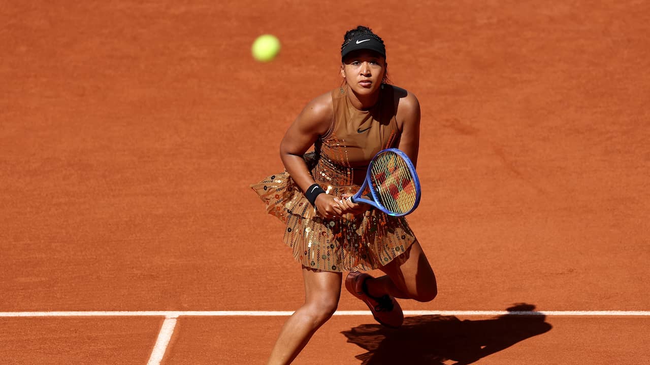 Osaka draagt Eiffeltoren-jurk op Roland Garros: 'Vreesde