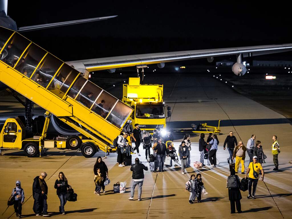 nederlanders uit libanon vlucht