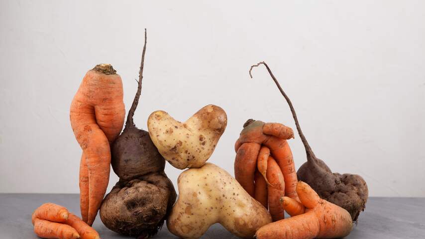 Foto bij Het lelijke eendje van het land mag nog steeds niet in de groenteschappen