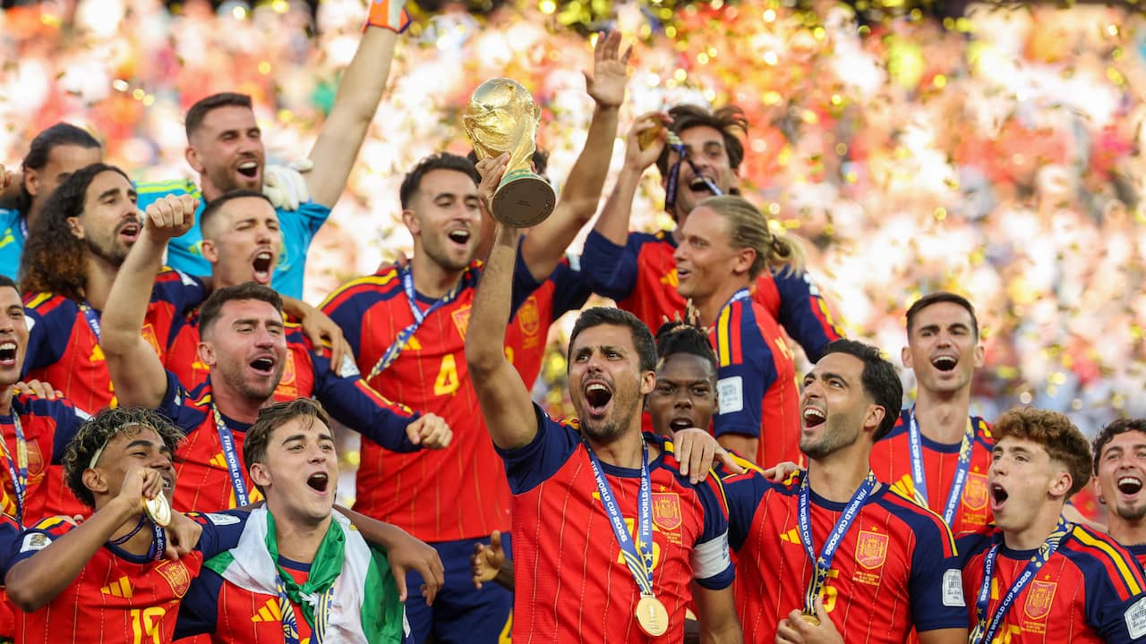 Bekijk hier live de parade van WK-winnaar Spanje door Madrid