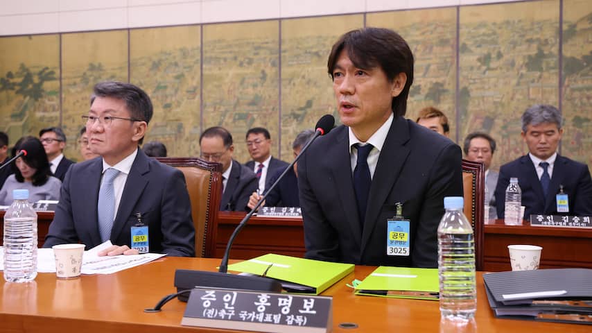 Oud-bondscoach Zuid-Korea in hoorzitting door het stof na teleurstellend WK