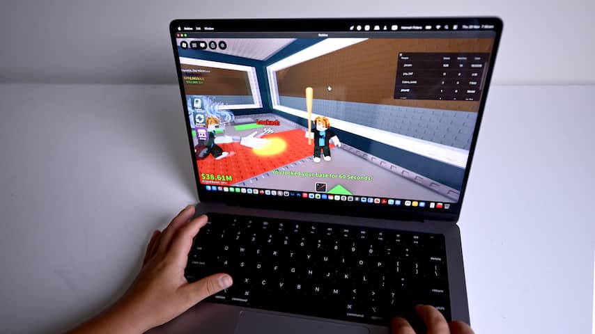 Brussel legt ChatGPT, Reddit en Roblox strengere regels op
