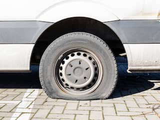 Man opgepakt voor lekprikken van meer dan honderd autobanden