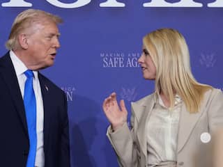 Trump ontslaat justitieminister Pam Bondi die onder vuur lag in Epstein-zaak