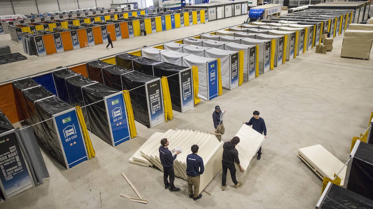 Ter Apel rustiger doordat gemeenten bijspringen met asielnoodopvang