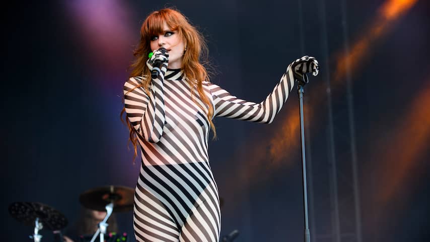 Zangeres MEROL overwoog stappen tegen makers film Lekker met de Meiden