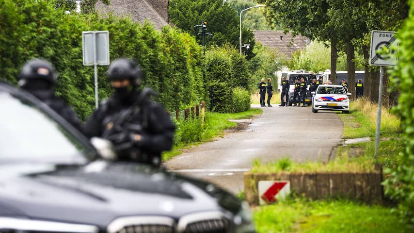 32 personen verdacht van poging tot moord in Overasselt, komen uit 6 landen