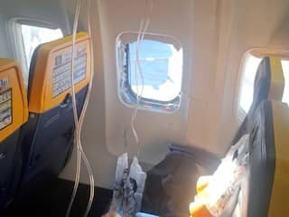 Man die uit vliegtuigraam Ryanair werd gezogen: 'Geluid chaos houdt me wakker'