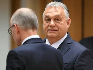Voormalig premier Hongarije Viktor Orbán blijft partijleider van Fidesz