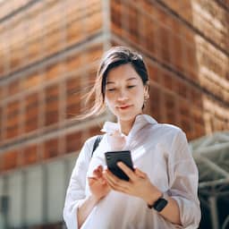 Algoritme Facebook-advertenties discrimineert: vrouw ziet receptionistenbaan