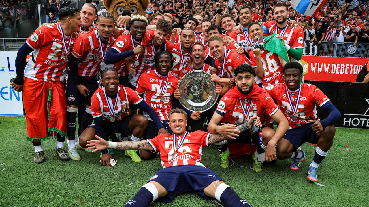 Dynamic Live Eredivisie | Pepi Zet Psv Op Gelijke Hoogte Tegen Fc Utrecht Capture in 4K