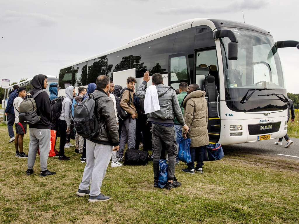 Kabinet gaat versnelde verhuizing statushouders vrijwel zeker niet op tijd halen