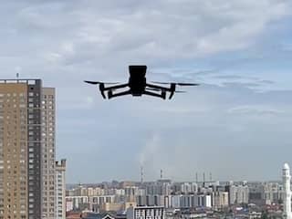 Drone verbiedt flatbewoners naar buiten te kijken in Kazachstan