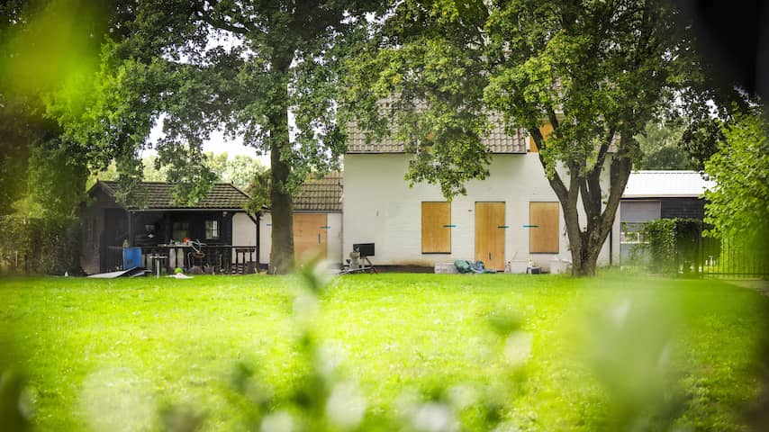 Foto bij Waarom het pand in Overasselt niet permanent gesloten wordt: 'Een jaar is al fors'