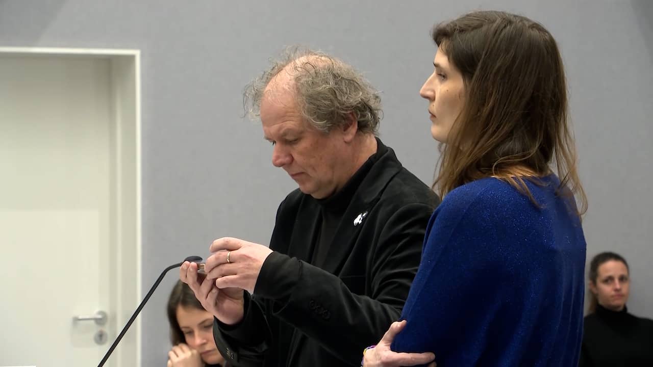 Video | Rechtszaal luistert naar verklaring slachtoffer in zedenzaak Barendrecht