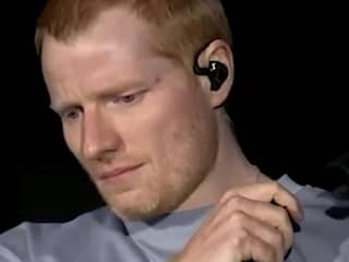 Ed Sheeran verontschuldigt zich op podium na vertrek Macklemore