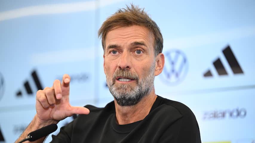 Klopp haalt bij persmoment uit naar Duitse pers: 'Ben weg als jullie je misdragen'