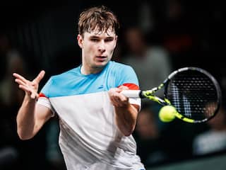 Droomweek tennistalent Röttgering ten einde, Van de Zandschulp maakt indruk