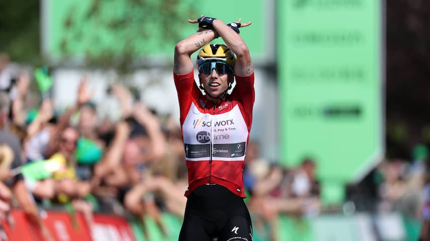 Wiebes wint ook slotrit in Groot-Brittannië, Philipsen heerst in Renewi Tour