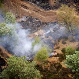 Rook- en geuroverlast na grote brand bij Venray kunnen nog weken aanhouden