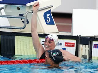 Marrit Steenbergen verbetert negen jaar oud wereldrecord op 100 meter vrije slag