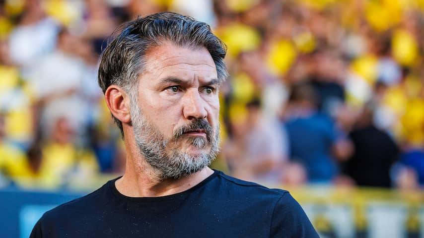 NAC ontslaat trainer Hoefkens na tegenvallende start in Keuken Kampioen Divisie
